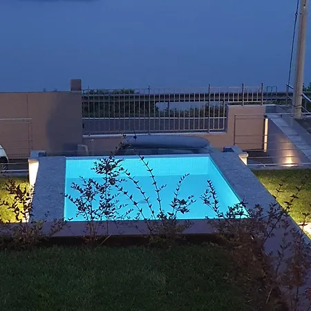 I Carcioni Infinity Pool 펜션 *