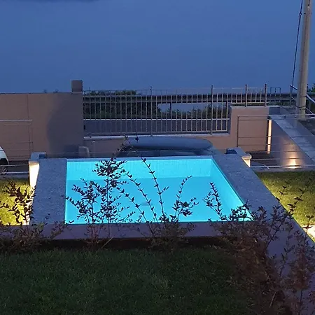 Holiday home I Carcioni Infinity Pool Belgirate
