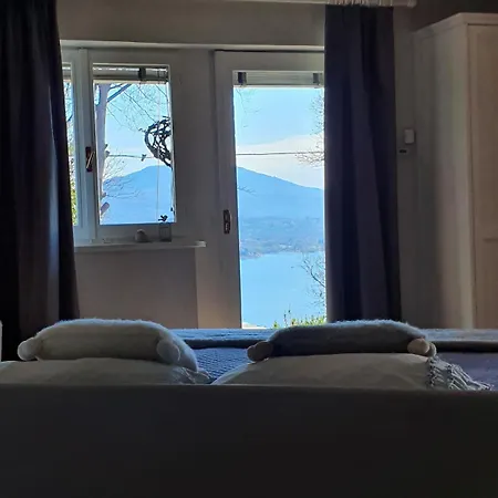 Vakantiehuis I Carcioni Infinity Pool Belgirate